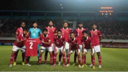 Padamu Negeri Mengiringi Kemenangan Indonesia Adu Penalti 5-4 Kontra Myanmar