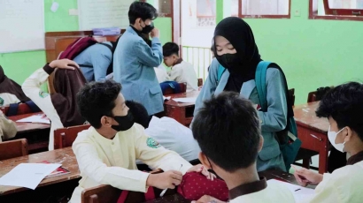 KKN Tematik UPI 2022: Edukasi Screening Kesehatan terhadap Siswa-Siswi SMP Mataram Kasihan
