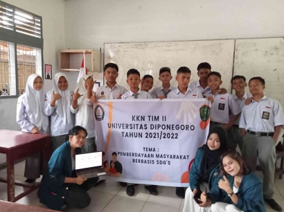Mahasiswa Tim II KKN UNDIP 2022 Mengajak Siswa/I SMA Negeri 3 Padangsidimpuan Untuk Memupuk Jiwa Anti Korupsi