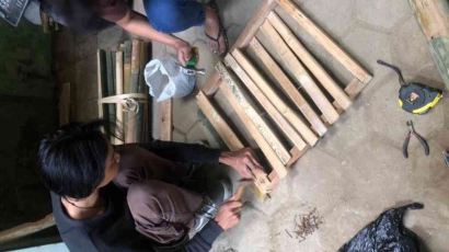 Inovasi Tempat Sampah dari Bambu Guna Membantu Meningkatkan Kebersihan Lingkungan Sekitar