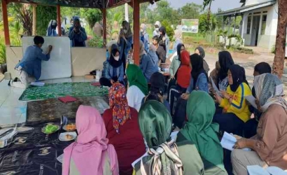 KKN Mahasiswa UPI Gelar Sosialisasi Akses Air Bersih dan Limbah Rumah Tangga di Desa Bojongemas Kabupaten Bandung
