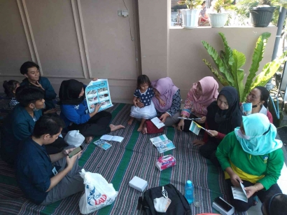 KKN UNDIP: Sosialisasi Pemilihan Produk Perikanan Segar pada Warga RW 05 Kelurahan Bongsari, Kecamatan Semarang Barat, Kota Semarang