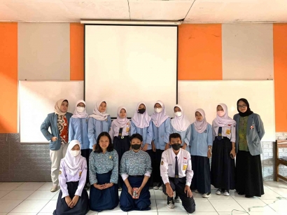 KKN Tematik UPI 2022 : Sosialisasi Digital Literacy Pada Siswa SMP Negeri 39 Bandung