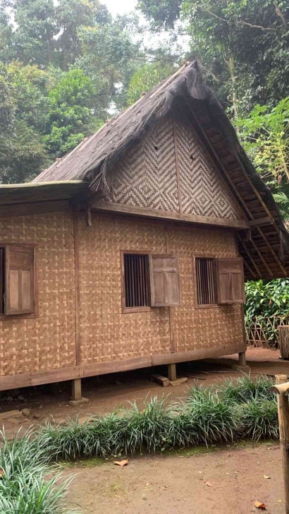 Rumah Adat Cikondang, Warisan Budaya Benda yang Berumur Ratusan Tahun