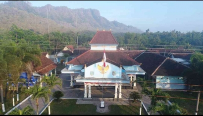 KKN Kolaboratif Kelompok 38: Profil Desa Karanganyar Kecamatan Ambulu Kabupaten Jember