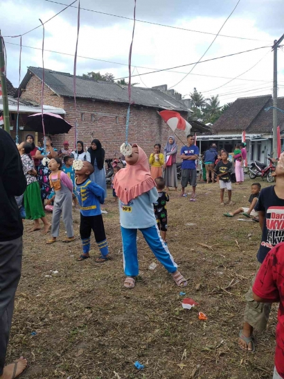 Semarak Hari Ulang Tahun Ke-77 Indonesia di Desa Koncer Kidul bersama Kelompok KKN UNEJ Membangun Desa 351 Tahun 2022