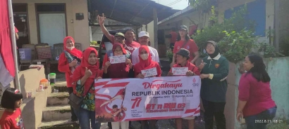 Jalan Sehat Peringatan HUT RI Ke 77, Meningkatkan Kerukunan dan Silaturahmi Warga Kampung