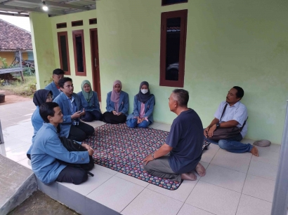 Mahasiswa sebagai Agent of Change dalam Upaya Peningkatan Kualitas UMKM di Desa Cibogo, Kabupaten Subang