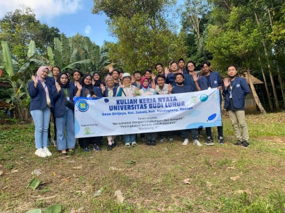 KKN 1 UBL Kembangkan Kreativitas Masyarakat Desa Melalui Program Kerja Pengolahan Sampah