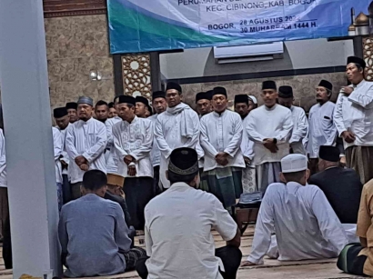 Pengukuhan Pengurus DKM Al-Muhajirin Dephan Pondok Rajeg Asri-Cibinong, Bogor