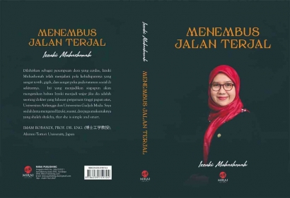 Menembus Jalan Terjal || Autobiografi Karya Izzuki Muhashonah