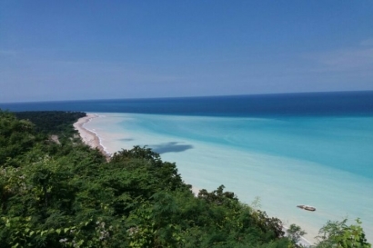 Menyusuri Pantai Selatan Pulau Timor, Surga Wisata bagi Traveler