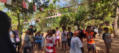 Kemeriahan Peringatan Hari Kemerdekaan Indonesia Ke-77 di Desa Tarum Bersama Mahasiswa KKN 308 UNEJ