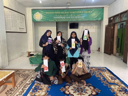 Mahasiswa Universitas Muhammadiyah Malang Berikan Pelatihan Menyenangkan Mengenai Keberhargaan Diri (Self-esteem) Untuk ANak-anak Panti Asuhan Assidiqqi Asy-Syuhada Malang)