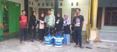 Press Release KKN Tematik UNS Kelompok 371: Penanggulangan Sampah Rumah Tangga di Brebes