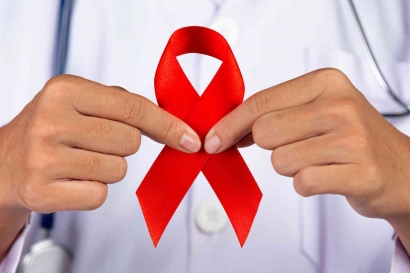 Penularan HIV/AIDS Melalui Hubungan Seksual Bukan karena Perilaku Menyimpang
