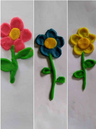 Media Pembelajaran Bunga Mawar dari Playdough untuk Anak PAUD