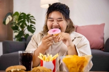 Gambar Artikel Minuman Manis Meningkatkan Risiko Obesitas