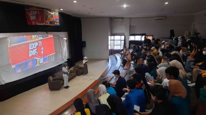 Review Film Mahasiswa FTV UPI Bandung: "Awan di Atas Truk" dan "Sintas Berlayar"