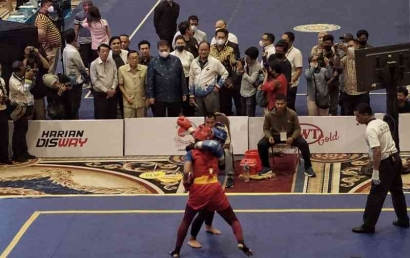 Perkembangan Wushu Indonesia Tingkatkan Popularitas Airlangga