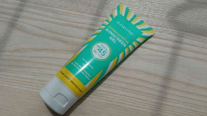 Review Sunscreen Sejuta Umat, Azarine Hydrasoothe Sunscreen Gel