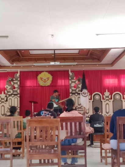 Kegiatan Seleksi Anggota UKM Musik Stahn Mpu Kuturan Singaraja