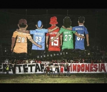 Gambar Artikel Tragedi Kanjurahan Malang, Momen Bangkitnya Persatuan dan Solidaritas antar Suporter di Indonesia