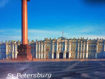 Napak Tilas Kota St. Petersburg Melalui Kartu Pos