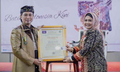 Prof Indira, Tokoh Wanita Indonesia Penerima Anugerah Global Citizen