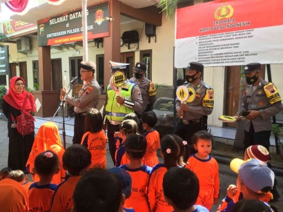 Mahasiswa KKN UIN Walisongo Semarang Berpartisipasi dalam Kegiatan Outing Class POS PAUD Melati