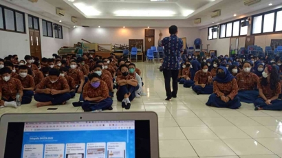Pelaksanaan Propela di SMP Labschool Jakarta