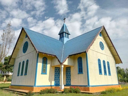 Mengagumi Bangunan Kaya Makna, Gereja GBKP Lau Simomo Menjelang Seabad Usianya