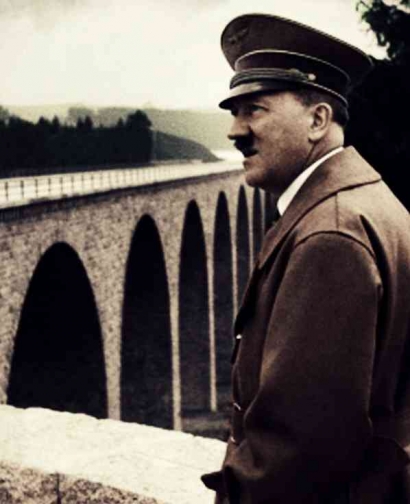 Mengungkap Sisi Terang Sang Penjahat Perang, Adolf Hitler (Bagian 2)