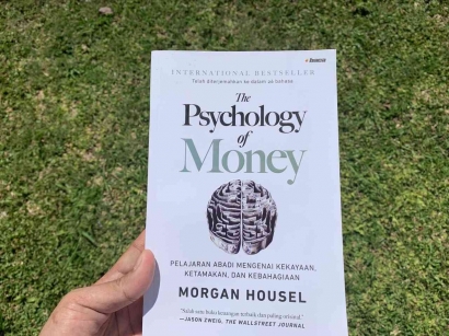 Resensi buku The Psychology of money oleh Morgan Housel