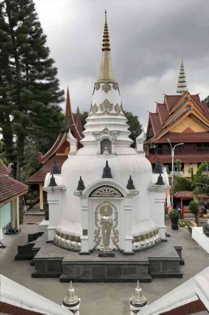Tidak Perlu ke Thailand, Vihara Vipassana Graha sebagai Pusat Meditasi yang Memukau Ada di Lembang