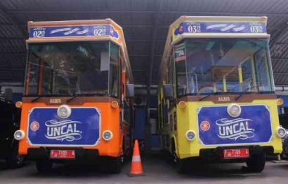 Liburan Seru di Kota Bogor: Keliling Kota Bogor dengan Bus Wisata Uncal