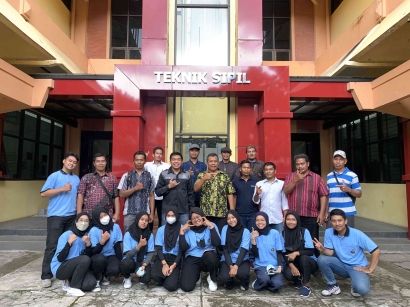 Tim Pengabdian Universitas Negeri Malang 2022 Gelar Pelatihan Pembuatan Beton dan Pengetesan Menggunakan Hammer Test