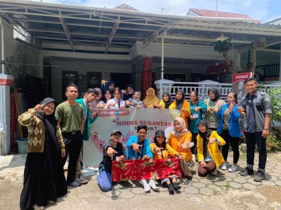 Belajar Membatik di Rumah Batik Karimata ~ Refleksi 3 Modul Nusantara Kelompok 7 PMM2 INBOUND UNEJ