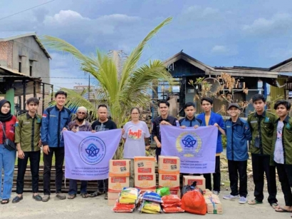Penyaluran Donasi untuk Korban Kebakaran Kuala Tungkal