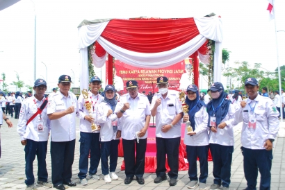 Kontingen PMI Kabupaten Pasuruan Sabet 2 Piala di Temu Karya Relawan PMI Jawa Timur