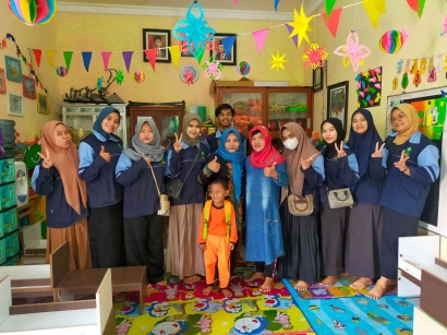 KKN 79 UIN Walisongo Semarang Berperan Aktif Mengajar di Paud Kasih Bunda Kelurahan Bangetayu Kulon