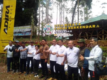 Adira Finance Resmikan Desa Wisata Alamendah sebagai Desa Wisata Ramah Berkendara 2022