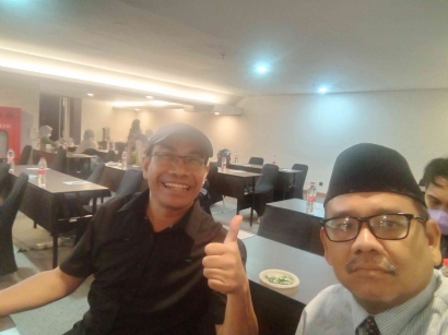 Kopdar Guru Informatika di Hotel Qubika, Tangerang