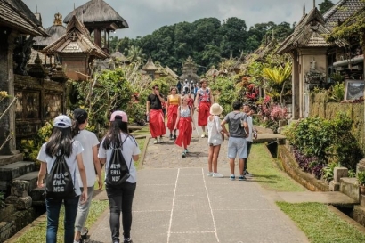 Keistimewaan Bali sebagai Laboratorium Bahasa Asing bagi Pemula