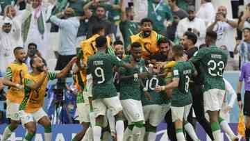 Arab Saudi Membuat Kejutan dengan Melibas Argentina 2-1, Drama 3 Gol Offside Mewarnai Pertandingan