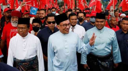 Sempat Buntu, Anwar Ibrahim Jadi Perdana Menteri Malaysia Ke-10