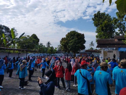 HUT PGRI dan HGN ke-77 di Sedayu Yogyakarta