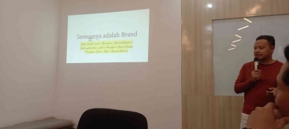Fundamentals Branding with Rumah Ruby and Bondan Satria