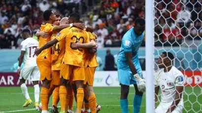 Belanda Membungkam Qatar 2-0, Gakpo dan De De Jong Bawa De Oranje Lolos ke 16 Besar