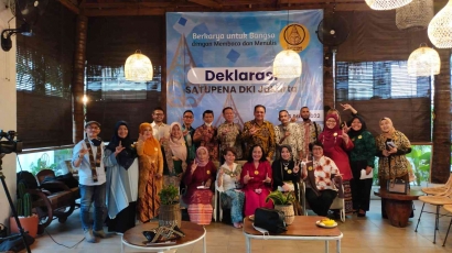 Satupena DKI Jakarta Menyemarakkan Bulan Puisi Esai 2022